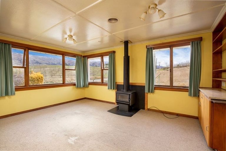 Photo of property in 210 Roxburgh Road East, Roxburgh East, Roxburgh, 9571