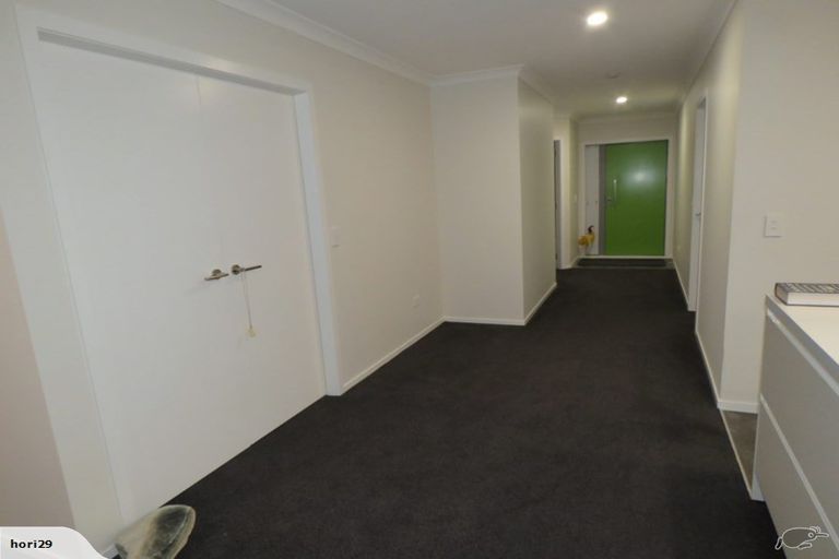 Photo of property in 100 Pohutukawa Drive, Levin, 5571