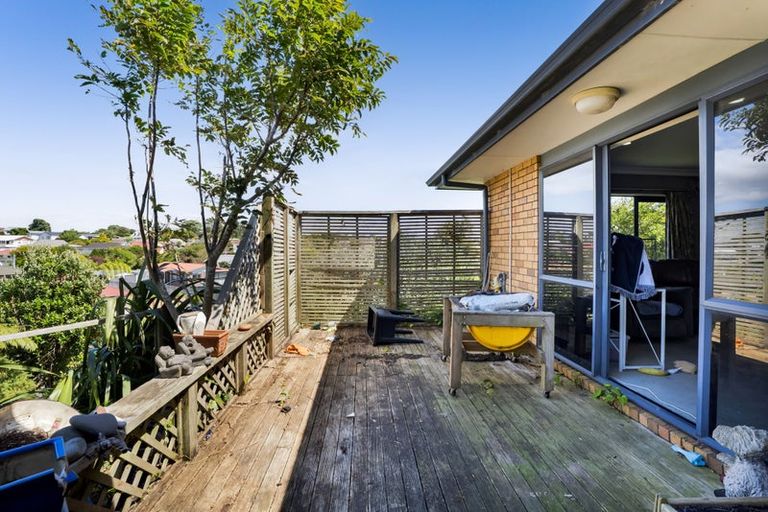 Photo of property in 8 Horizon Heights, Whalers Gate, New Plymouth, 4310