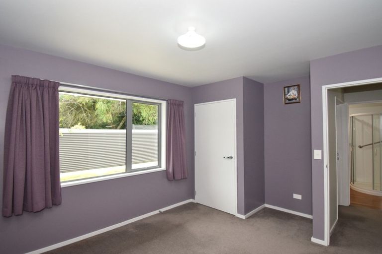 Photo of property in 2 Lisburn Street, Milton, 9220