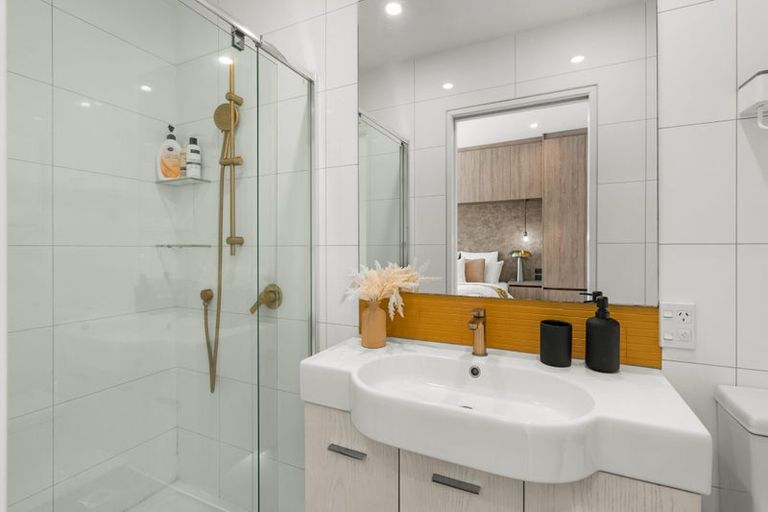 Photo of property in 16 Taylors Avenue, Bryndwr, Christchurch, 8052