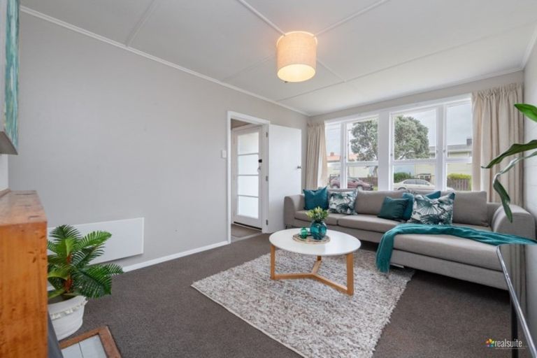 Photo of property in 21b Miranda Street, Cannons Creek, Porirua, 5024