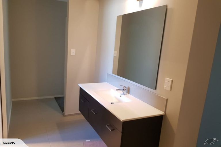 Photo of property in 33 Edith Collier Drive, Otamatea, Whanganui, 4500