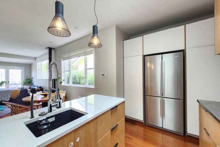 Photo of property in 50 Rex Street, Miramar, Wellington, 6022