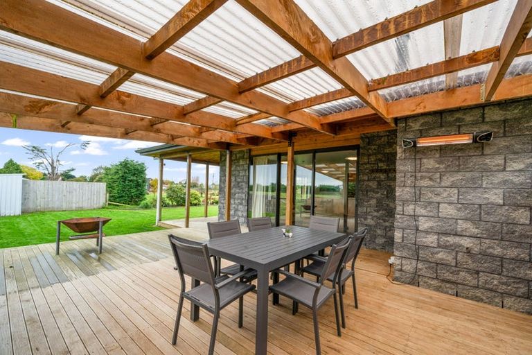 Photo of property in 176 Seaward Road, Edendale, 9825