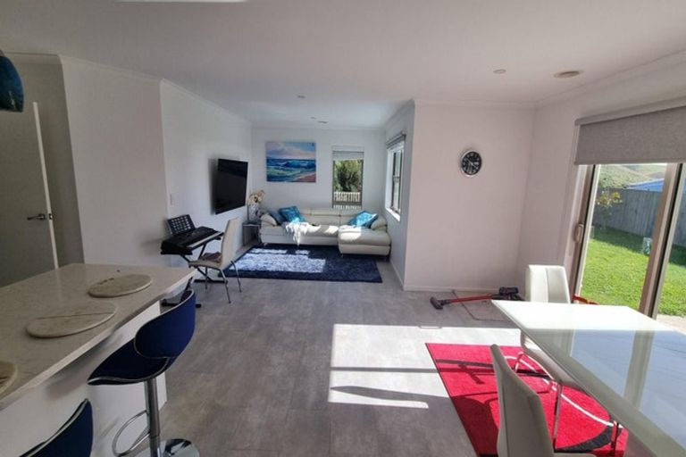 Photo of property in 47 Atherton Terrace, Churton Park, Wellington, 6037