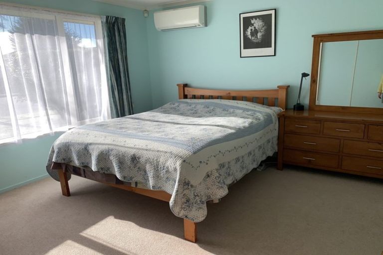 Photo of property in 1 Baltic Place, Northwood, Christchurch, 8051