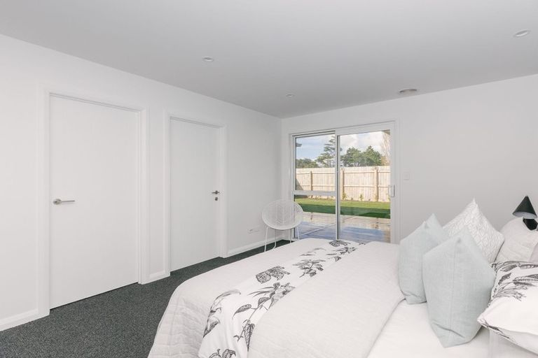 Photo of property in 42 Freedom Drive, Kelvin Grove, Palmerston North, 4414