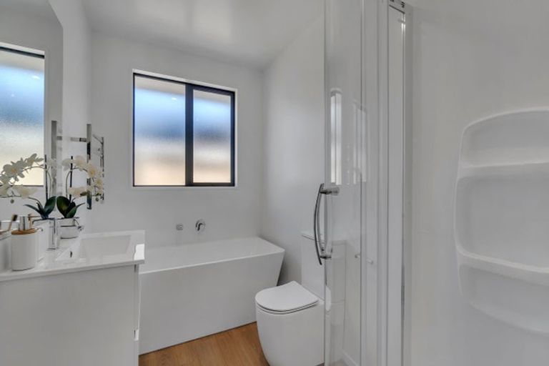 Photo of property in 74 Crossley Avenue, Woodend, 7610