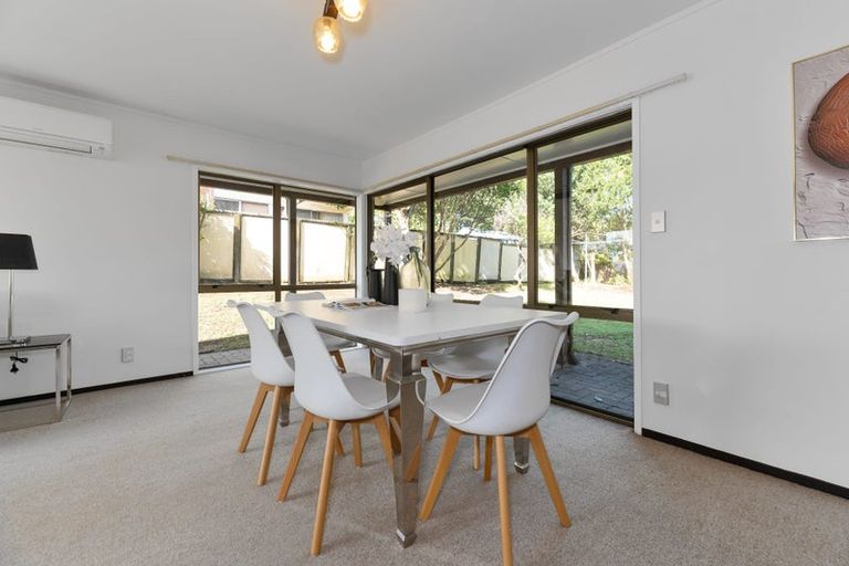 Photo of property in 1a Malloy Place, Eastern Beach, Auckland, 2012