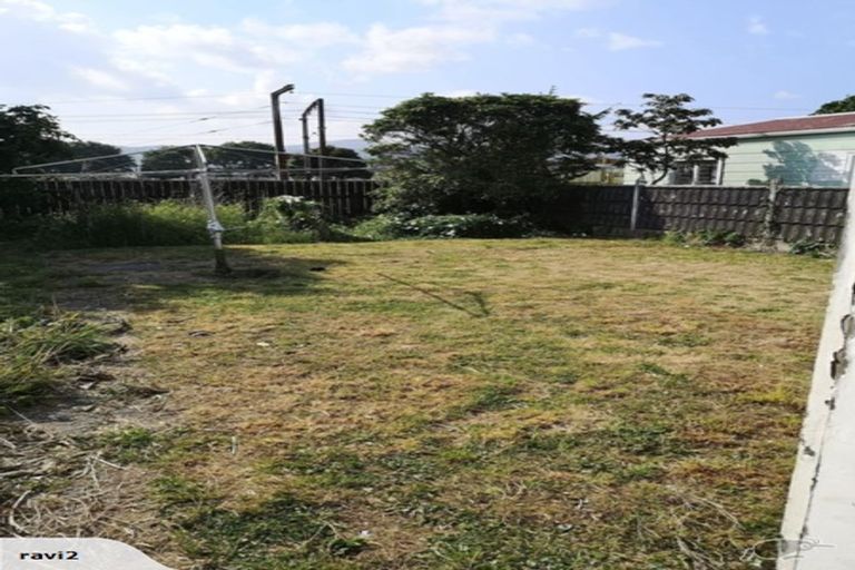 Photo of property in 45 Awamutu Grove, Waiwhetu, Lower Hutt, 5010