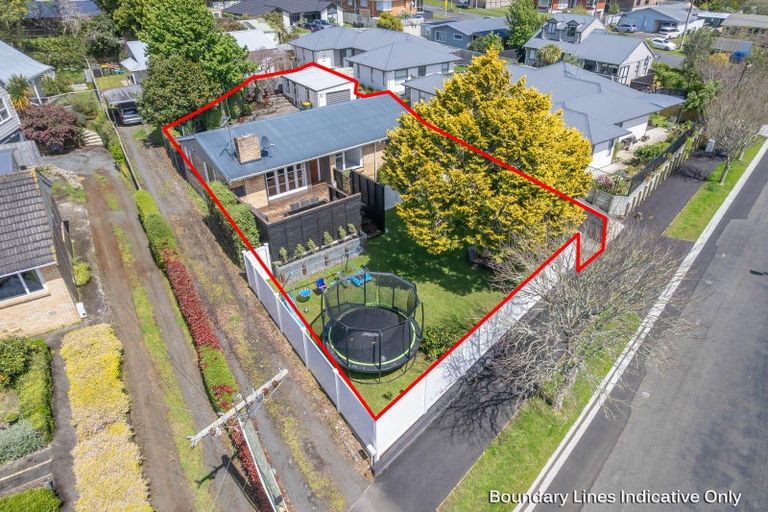 Photo of property in 6 Ross View Terrace, Dinsdale, Hamilton, 3204