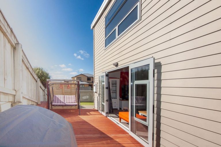 Photo of property in 44 Erlestoke Crescent, Churton Park, Wellington, 6037