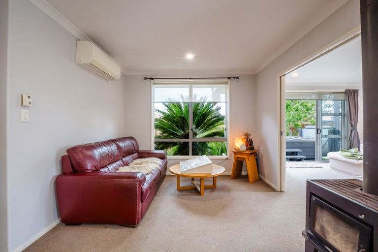Photo of property in 89 Twin Oak Avenue, Papamoa Beach, Papamoa, 3118