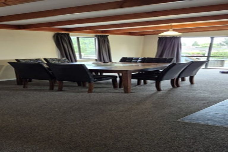 Photo of property in 9 Churchill Terrace, Waiuku, 2123