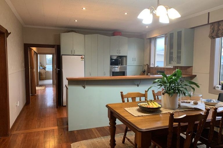 Photo of property in 131 Joseph Street, Waverley, Invercargill, 9810