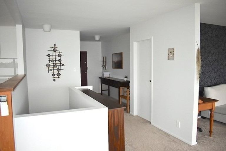 Photo of property in 85 Tiri Road, Tindalls Beach, Whangaparaoa, 0930