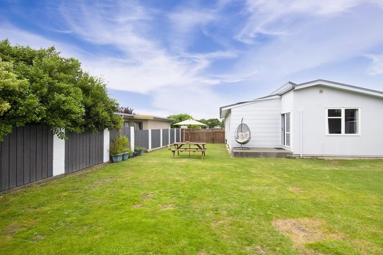 Photo of property in 20 Tait Drive, Greenmeadows, Napier, 4112