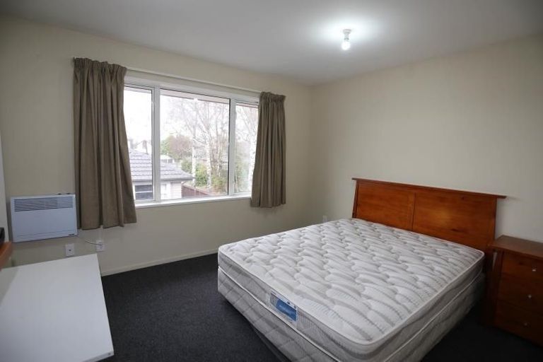 Photo of property in 72 Peer Street, Upper Riccarton, Christchurch, 8041