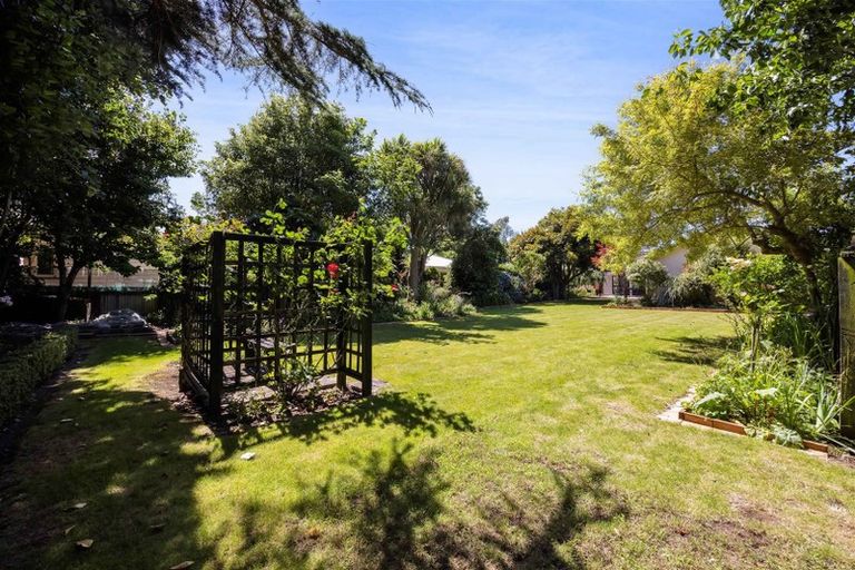 Photo of property in 11 Erin Street, Hawera, 4610