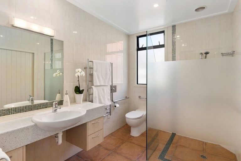 Photo of property in 7 Taiata Street, Waikanae Beach, Waikanae, 5036