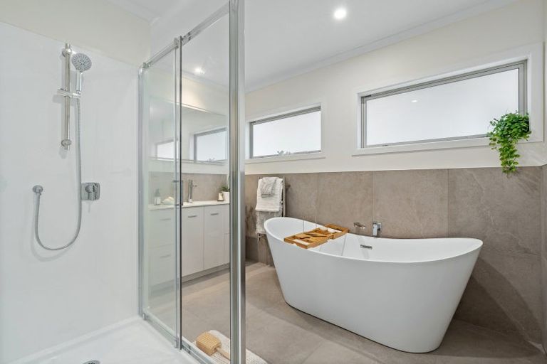 Photo of property in 4 Henley Road, Kaukapakapa, 0871