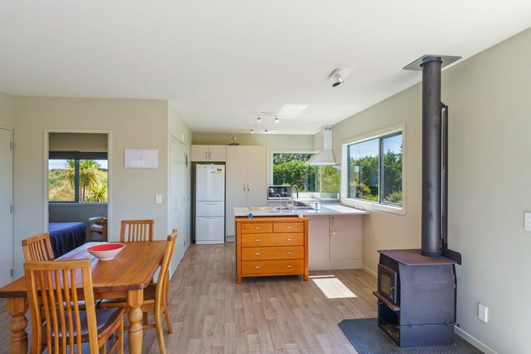 Photo of property in 17 Henham Lane, Waikawa Beach, Levin, 5573