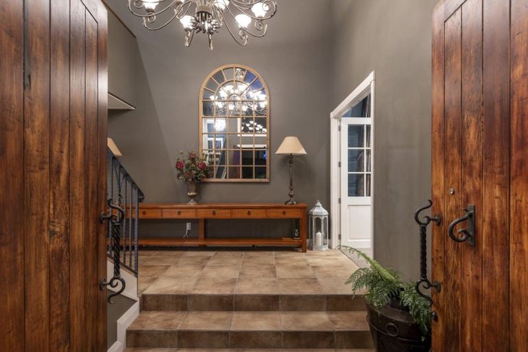 Photo of property in 20 Jarrah Park Drive, Pyes Pa, Tauranga, 3112