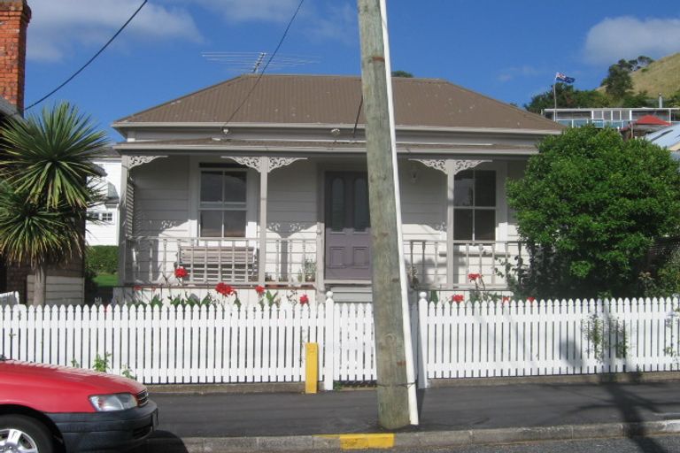 Photo of property in 37 Church Street, Devonport, Auckland, 0624