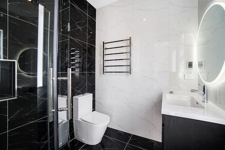 Photo of property in 75d Twin Parks Rise, Papakura, 2582