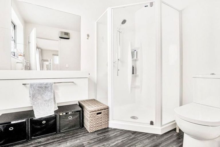 Photo of property in 28 Northwater Drive, Northwood, Christchurch, 8051