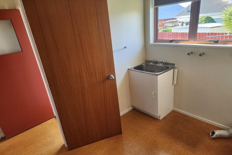 Photo of property in 39 James Cook Street, Havelock North, 4130