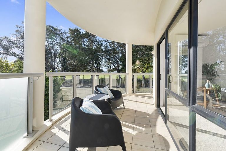Photo of property in 26/4e Collins Street, Takapuna, Auckland, 0622