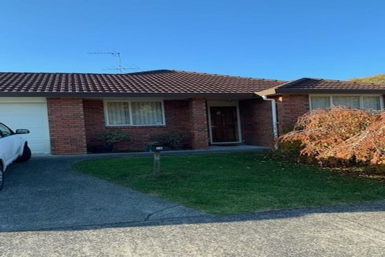 Photo of property in 20 Ranch Place, Pukekohe, 2120