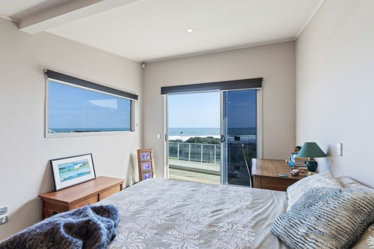 Photo of property in Fitzroy Beach Holiday Park, 1a Beach Street, Fitzroy, New Plymouth, 4312
