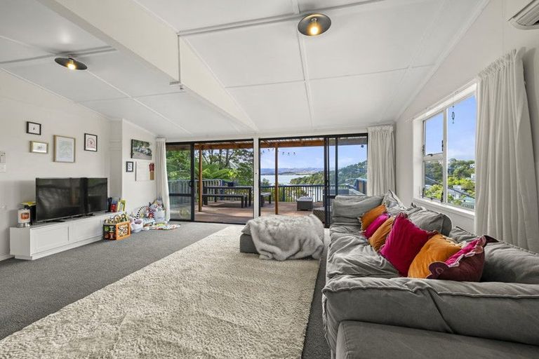 Photo of property in 3 Cambrae Road, Raglan, 3225