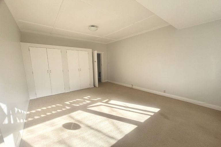 Photo of property in 4 Rotherham Terrace, Miramar, Wellington, 6022