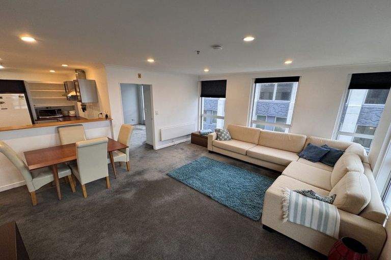 Photo of property in Terrace Heights Apartments, 14d/163 The Terrace, Wellington Central, Wellington, 6011