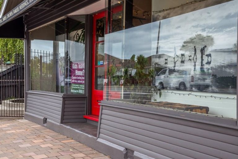 Photo of property in 694 Ferry Road, Woolston, Christchurch, 8023