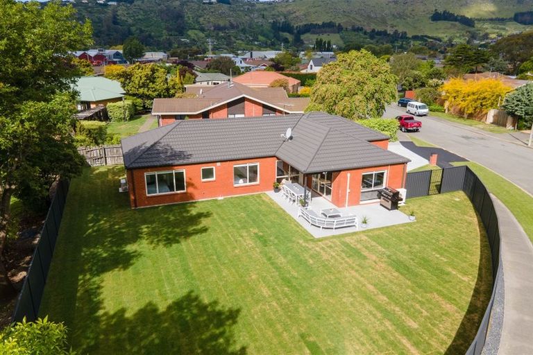 Photo of property in 36 Mauger Drive, Heathcote Valley, Christchurch, 8022