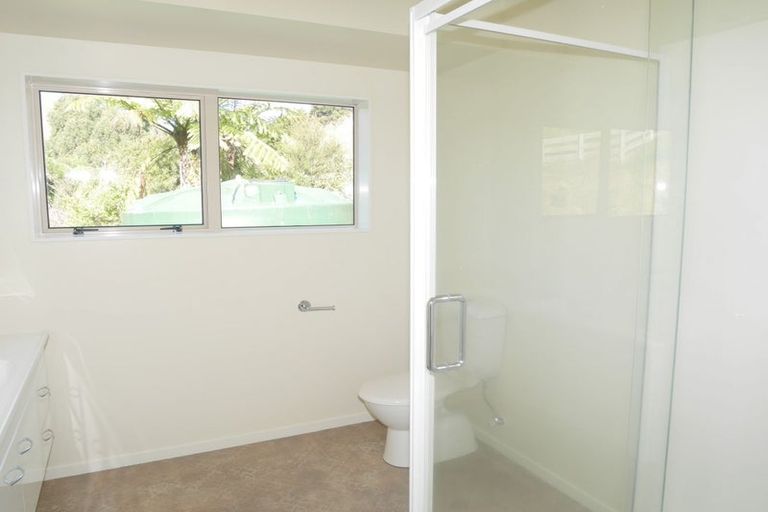 Photo of property in 120 Maui Pomare Road, Nikau Valley, Paraparaumu, 5032