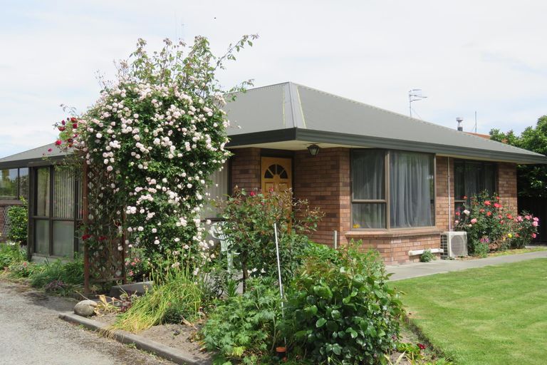 Photo of property in 19 Jollie Street, Geraldine, 7930