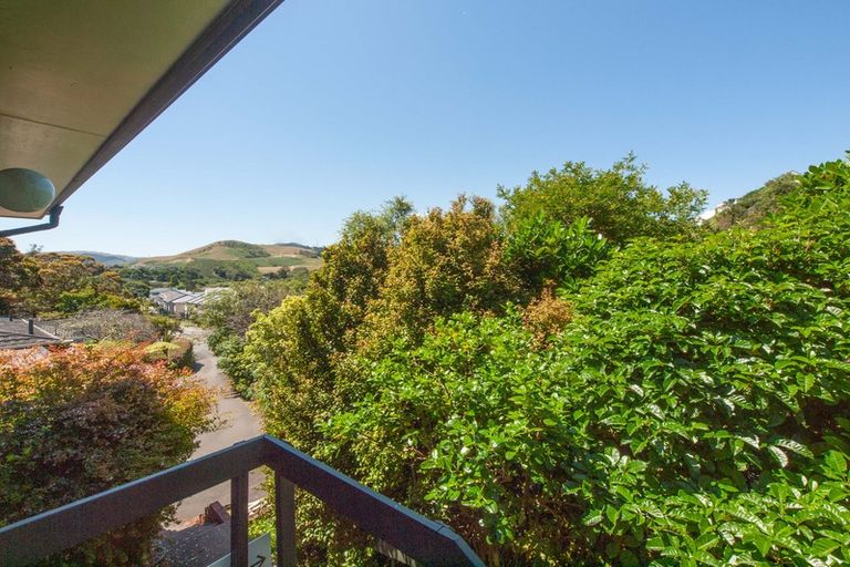 Photo of property in 1a Halswater Drive, Churton Park, Wellington, 6037