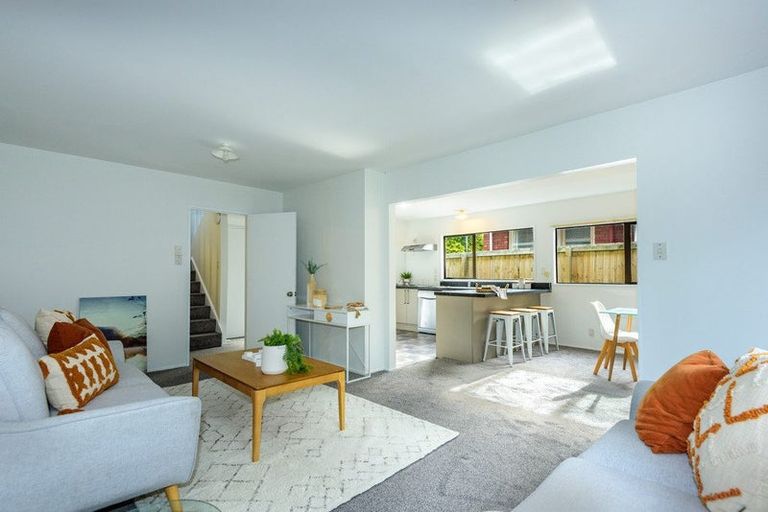 Photo of property in 2/147 Springfield Road, St Albans, Christchurch, 8014