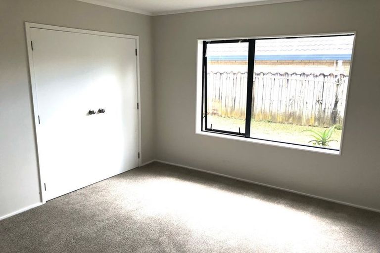 Photo of property in 155a Guys Road, East Tamaki, Auckland, 2013