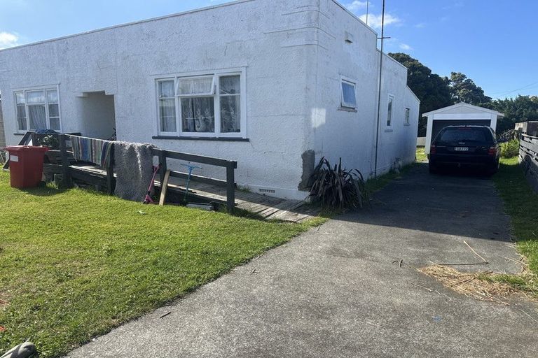 Photo of property in 62a Mosston Road, Castlecliff, Whanganui, 4501