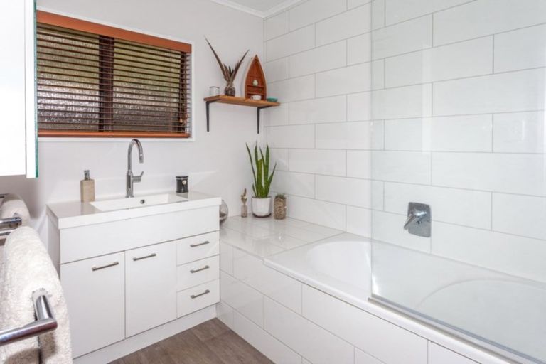 Photo of property in 5 Willowbrook, Pukekohe, 2120