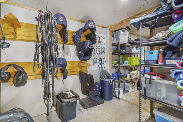 Photo of property in 393 Papakura-clevedon Road, Clevedon, Papakura, 2582