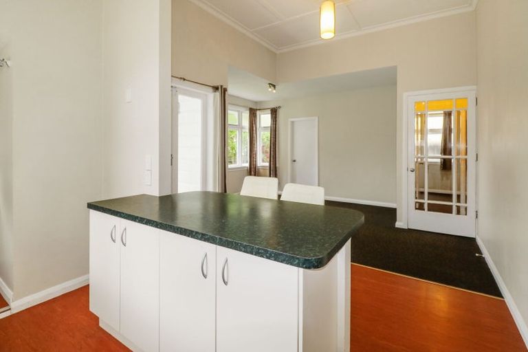 Photo of property in 8 Levy Street, Mount Victoria, Wellington, 6011