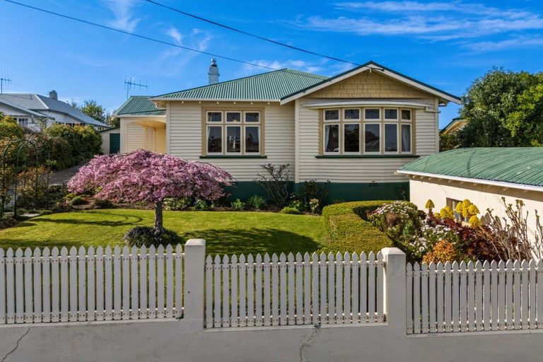 Photo of property in 43 Greta Street, South Hill, Oamaru, 9400